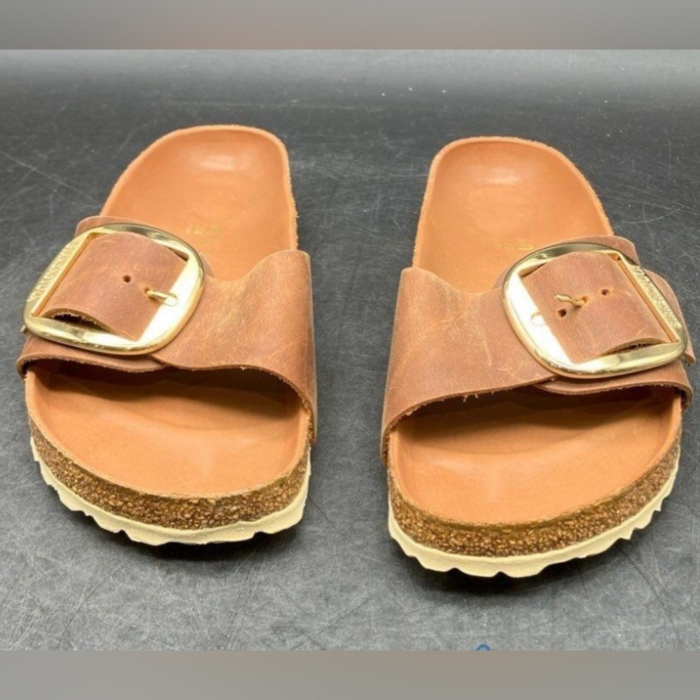 EUC Birkenstock Big Buckle Madrid Sandals size 40 / 9 US Cognac